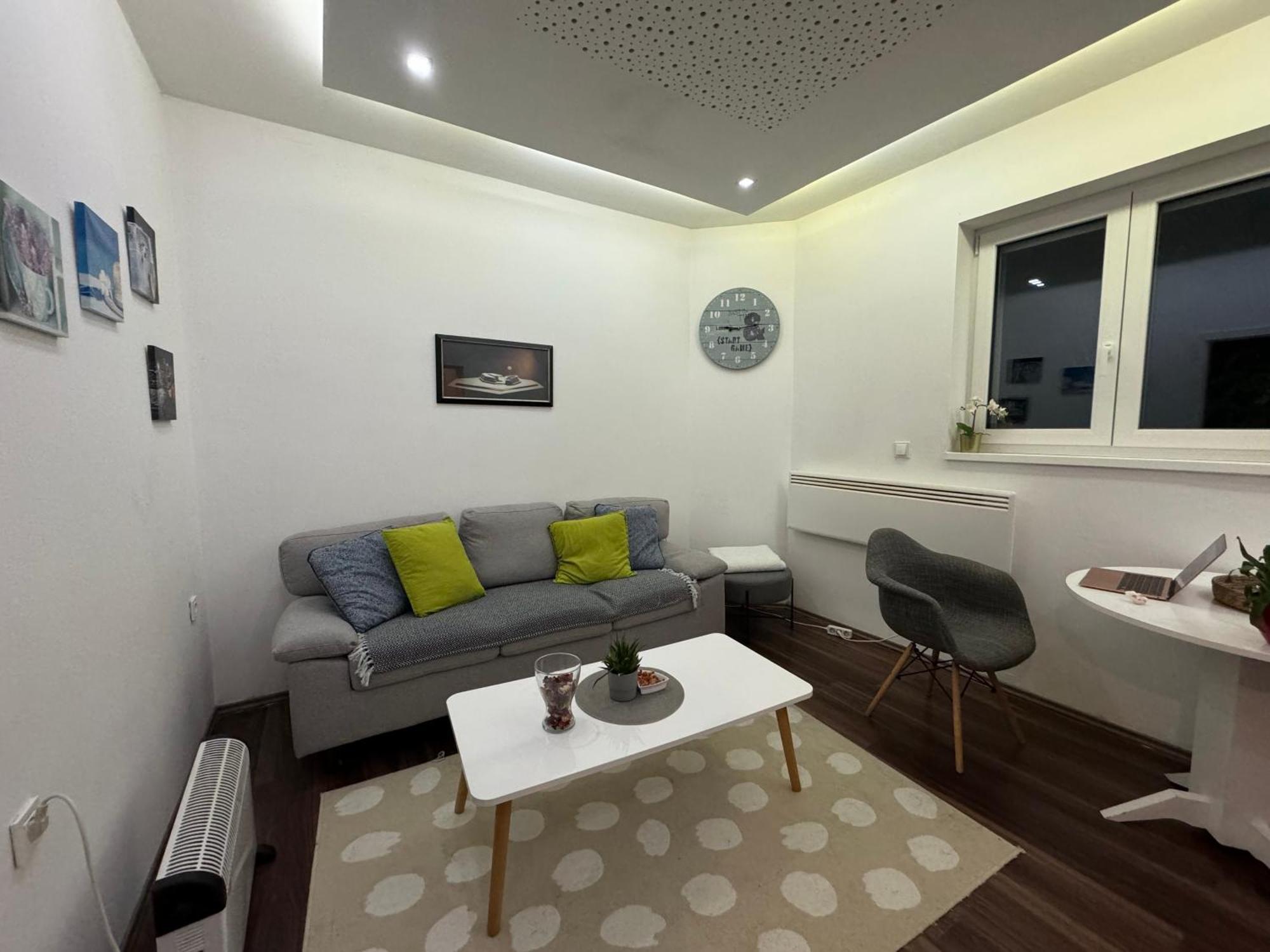 Apartamento Lovely Liubliana Exterior foto