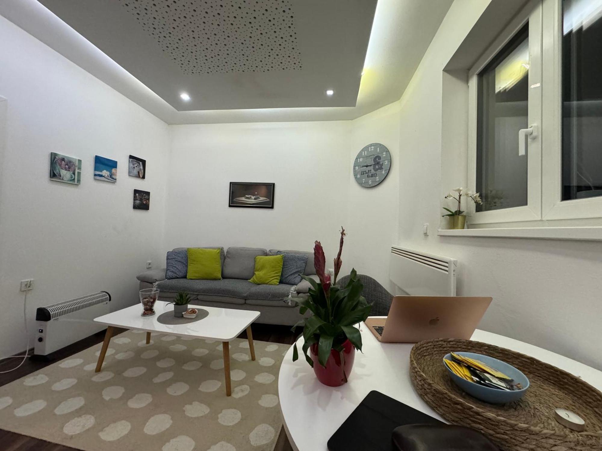 Apartamento Lovely Liubliana Exterior foto